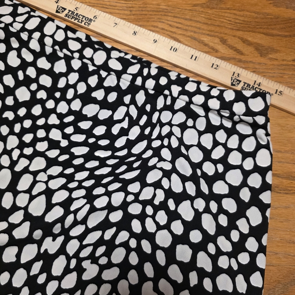 White House Black Market Black With White Polka Dots Skirt Ruffle Hem Women's M - Picture 8 of 11